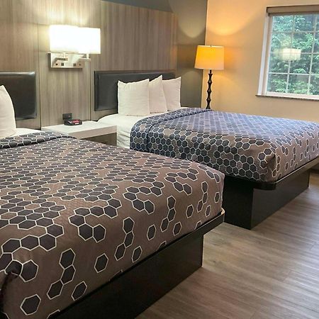 Baymont By Wyndham Kent - Seattle Hotel Екстериор снимка