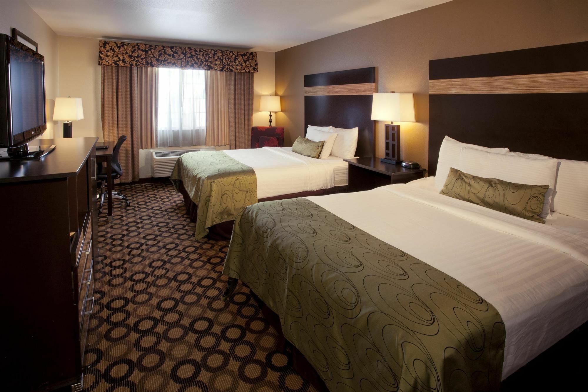 Baymont By Wyndham Kent - Seattle Hotel Екстериор снимка